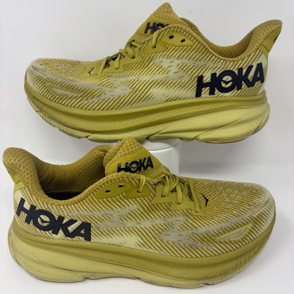Hoka Clifton 9 Mens Size 9 Yellow Black Athletic Running Shoes Sneakers